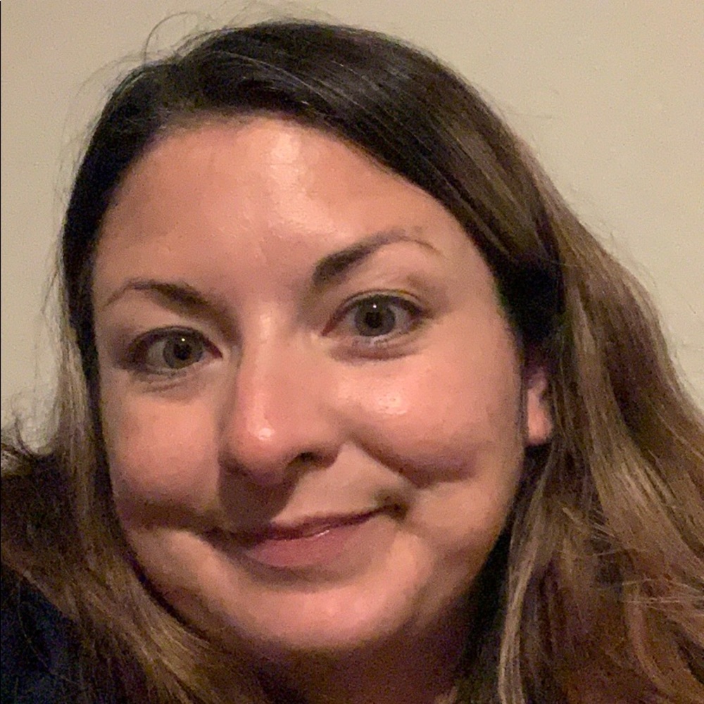 Meet your Posher, Tiffany lynn